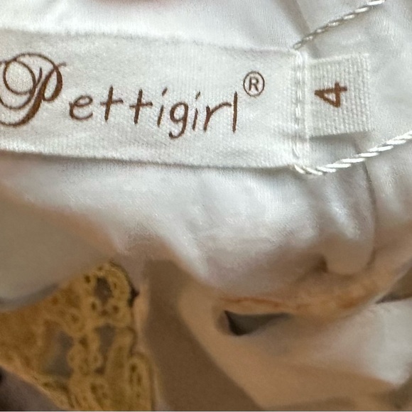 Pettigirl Blue Yellow Girl’s Floral Boutique Ruffled Dress NWT Size 4 - Picture 11 of 11